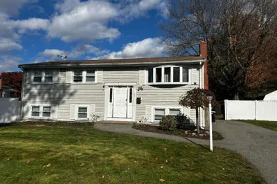 63 Mcgarvey Rd 1