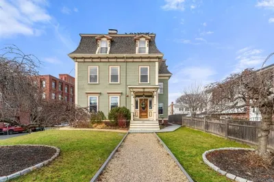 120 Central St #2
