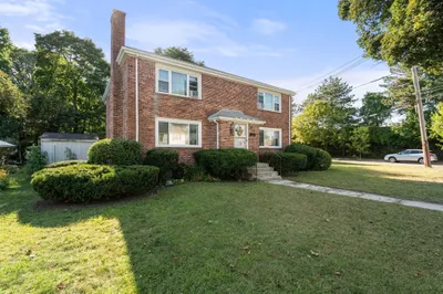35 Farquhar Rd 1