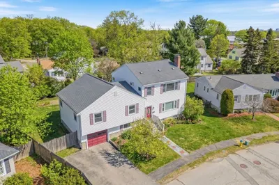 92 Shaw Rd 1