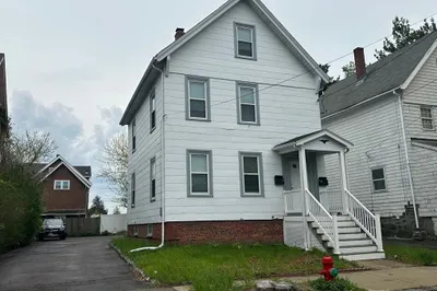 194 Adams Street #1
