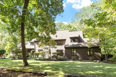35 Bonny Ln 1