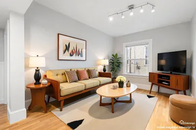72 Mozart St #2 1