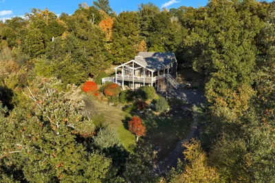 42 Streeter Rd 1