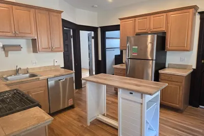 33 Tower St #1 1