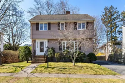 28 Garfield Ave
