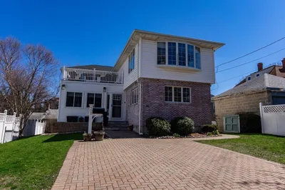 21 Sewall Ave 1