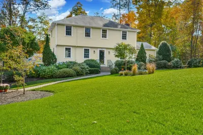 13 Cherlyn Drive 1