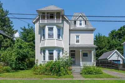 61 Kensington Ave 1