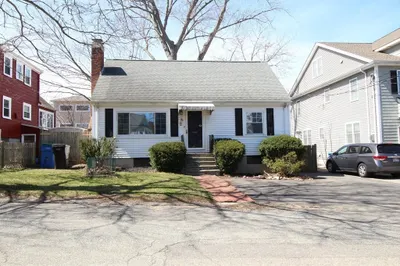 8 Colby St