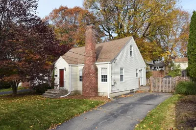 33 Calumet Ave
