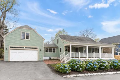 16 Glenwood Ave 1