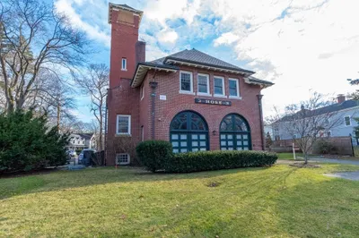 182 Walnut Street #1 1