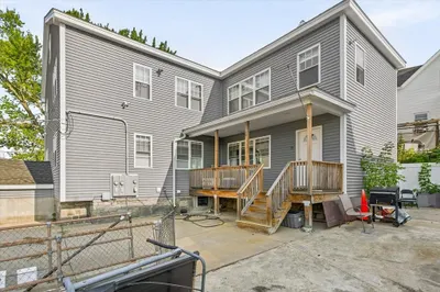 35 Shaw St 1