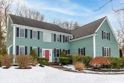 14 Jackson Dr 1