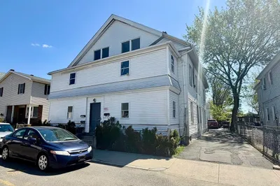 27 Loring St 1
