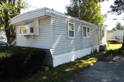 1515 Vfw Parkway #R20