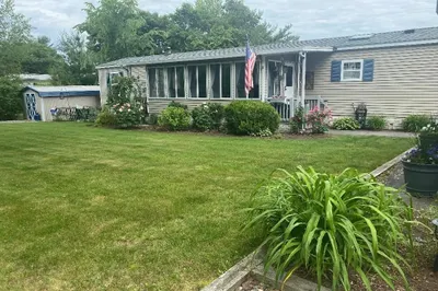 35 Hilltop Road 1