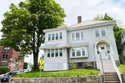 44 Bellevue St #1 1