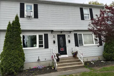 59-61 Laurence St