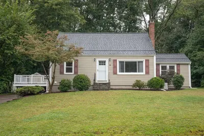 11 Brookside Dr 1