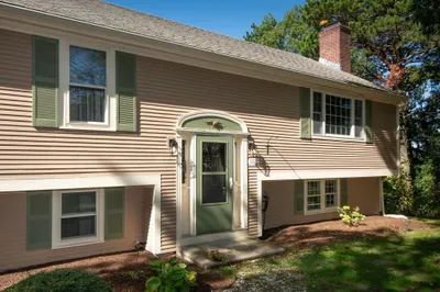 22 Admiral Rickover Rd 1