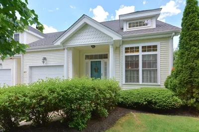 4 Kingson Ln #6 1