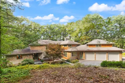 42 Great Pond Drive 1