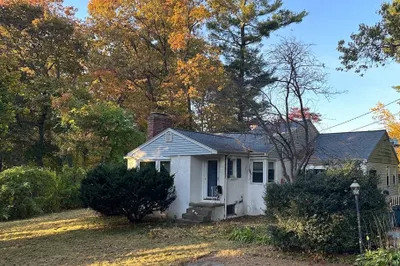 9 Cypress Road 1