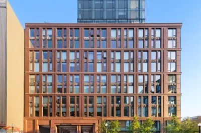 380 Harrison Ave #PH2C