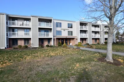 24 Old Colony Way #10