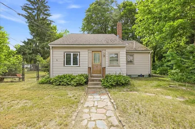 2 Hillwood Ave 1