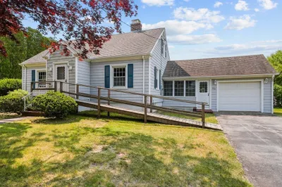 422 Briggs Rd