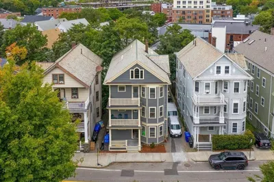 261 Walnut Street #1