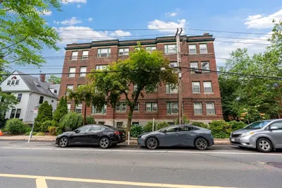 52 Garden St #B2 1
