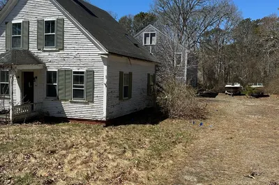 85 Telegraph Rd 1