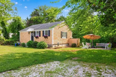 130 Spring Ln 1