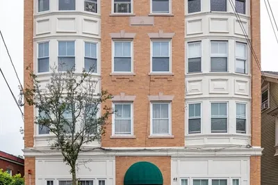 48 Essex St #7