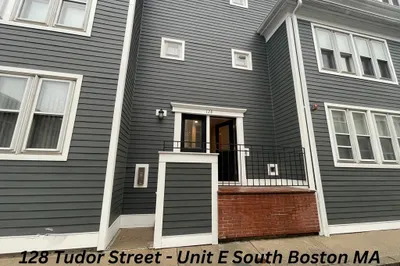 128 Tudor StrEEt #E