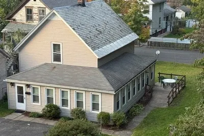 9 Spring St 1