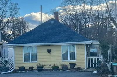 859 Quincy Shore Dr