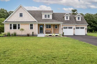 18 Seneca Lane 1