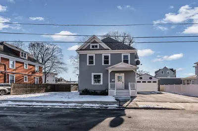104 Exeter St 1