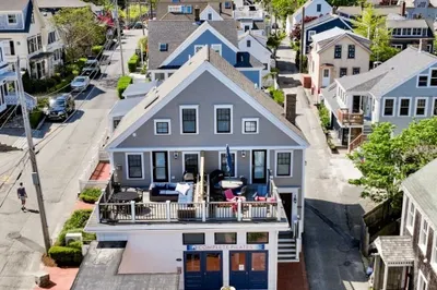 368 Commercial Street #D 1
