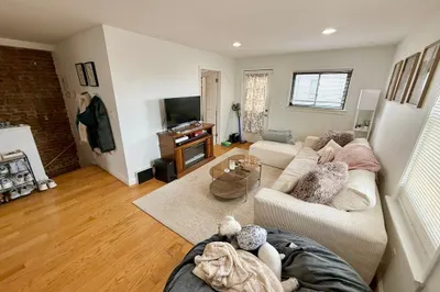 9 Boston St #3