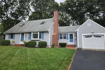 12 Town Hall Ave 1