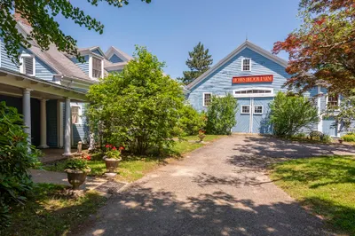 10 Reiling Pond Rd 1