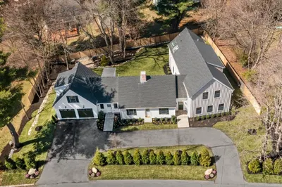 12 Paul Revere Rd 1