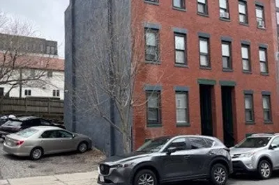 281 West Third St #3