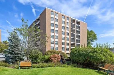 49 Melrose Street #3B